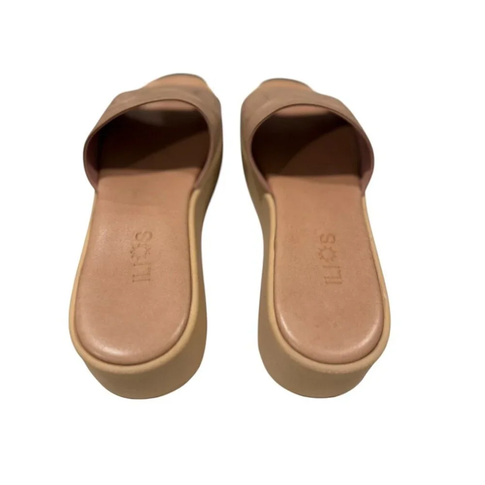 Boutique in Palm Beach Woman's Brown Leather Slides Super Comfy Size 9